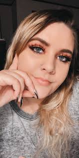 The soapbox wouldn't be here if it wasn't for this special lady!!! She is  so creative and puts so much love in all of her stuff! Please take the time  to say