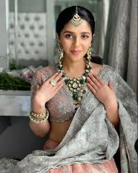 What is the best wedding makeup? 55 Indian Bridal Makeup Ideas To Suit Every Style Wedbook