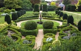 English Garden Tips Make It Perfect English Gardens Classic English Garden Example Xvqwjnc English Garden Classic Garden English Country Gardens