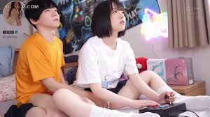 妮Miko - 濕潤 私處 近距離 鏡頭前 展現 渴望