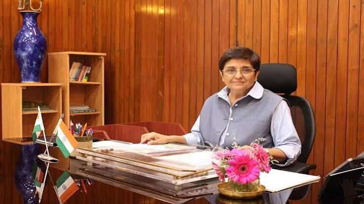 किरण बेदी ने सत्य निकेतन के छात्रों के पीजी भवन ढहने के मामले में दिल्ली उच्च न्यायालय में याचिका दायर की।