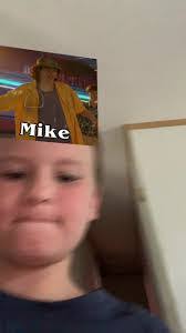 Bentley Mcclain's Instagram, Twitter & Facebook