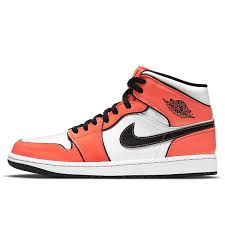 Jordan youth air jordan 1 mid se gs leather synthetic trainers. Jordan Air Jordan 1 Mid Se Turf Orange Black White Bei Kickz Com