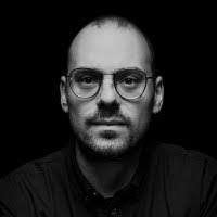 Daniel Varela's Instagram, Twitter & Facebook