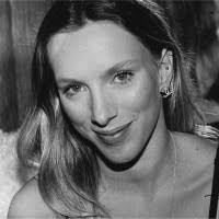 200+ profils pour “Holder”