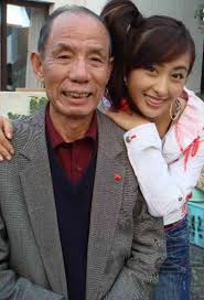 Sao "Tam Quốc Diễn Nghĩa": Đóng phim 40 năm chưa mua nổi nhà, tuổi 82 vẫn  phải làm việc này