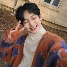 Sunoo smiles at his mother, hoping that she'll say yes. Sunooragi Tumblr Blog Tumgir