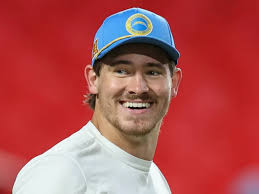 Chargers News: Justin Herbert set to recover a key weapon for Week 16 vs.  Broncos