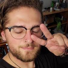 Asher Bryant's Instagram, Twitter & Facebook