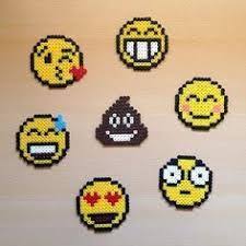 Resultado De Imagen De Pyssla Emoticonos Micangas Hama Padroes De Micangas Missangas
