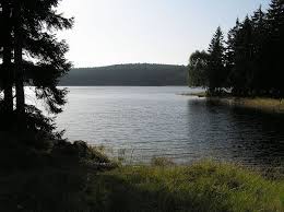 Ubytovatelé sami vytváří obsah svých prezentací nabídka a cena jsou vždy zadány přímo ubytovatelem, včetně určení slev a. File Prehrada Na Cerne Nise Vodni Nadrz Bedrichov Jpg Wikimedia Commons