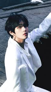 Begin by lying on your back with your legs stretched out straight and your arms overhead (a). Bts Ten V Samsung Galaxy Etkinliginde Tanitim Modeli Olarak Yer Aldi Samsungxtaehyung Korezin