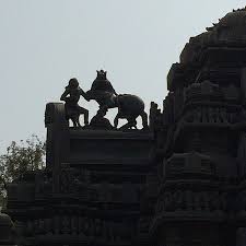 Tarakeshwara Temple, Hangal - Picture ...