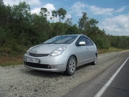 Объемы масел и жидкостей Toyota Prius 2 и 3 поколения: руководство