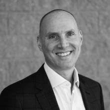 Jeffrey Bryden's Instagram, Twitter & Facebook