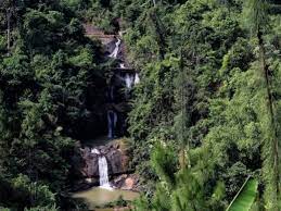9 Air Terjun Paling Keren Di Sukabumi Pesonanya Bikin Adem Hati