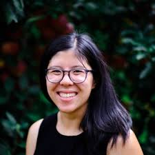 Hannah Loo's Instagram, Twitter & Facebook