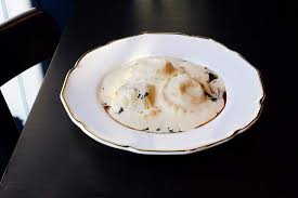 Les Deux Singes De Montarvie Used To Be Better Review Of Ile Flottante Montreal Quebec Tripadvisor