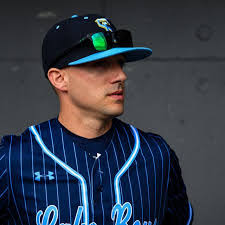 Kyle Froehlich's Instagram, Twitter & Facebook