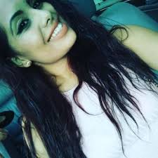 Miriam Serna (@miriliz7)