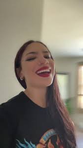 Joyce sierra (@joycewrld)