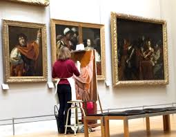 Agent d'accueil et de surveillance. Portrait D Un Gardien De Musee Tourisme Culturel