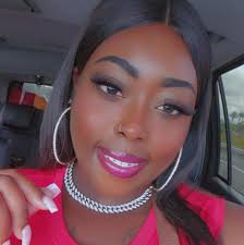 Happy Birthday 🎁 🎈 to this handsome man of mine 🥰🥰 I hope you're having  an amazing day! I love you 😘💕❤️ Lavon Brooks