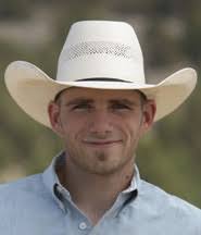 Dustin Elliott's Instagram, Twitter & Facebook