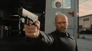 In der actionkomödie free guy entdeckt ryan reynolds, dass er gar kein bankangestellter, sondern ein charakter in einem videospiel ist. Cash Truck Im Stream Actionthriller Mit Jason Statham Schon Jetzt Bei Netflix Sehen Netzwelt