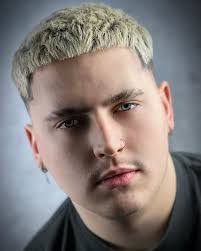 Jacklyn Keenan's Instagram, Twitter & Facebook