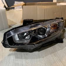 Honda merupakan jenama kereta pilihan rakyat malaysia amnya orang muda, pelbagai model seperti honda city, jazz, civic, brv, hrv, crv, accord, dan senarai harga kereta honda terkini. Honda Civic Fc Headlamp Light Original Auto Accessories On Carousell