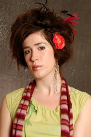 Imogen Heap Keeps the Area Clear