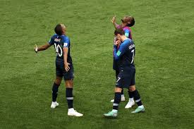 Mbappe won the young player of the tournament award and rightly so, his pace and direct style of play causes all sorts of. France Vs Croatia Result Final Score 4 2 Paul Pogba And Kylian Mbappe Fire Les Bleus To World Cup Victory Sbnation Com