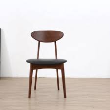 Belmont restaurant dining chairs, available in four colours in premium faux leather; Popular New Style Vintage Wegner Hans Hot Sale Restaurant Dining Bent Wooden French Chair Buy New Style Wooden Chair Hot Sale Restaurant Dining Room Chairs Versailles Dining Chair Product On Alibaba Com