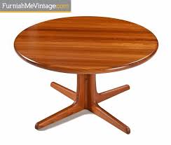 Really delightful coffee table handmade from grade a teak wood, this table is perfect for indoor or outdoor use. Coffee Table Scandinavian Solid Danish Danish Teak