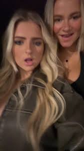 Eva barry (@evabarryyyyy)