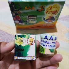 Jadi, kamu harus wapada ketika menemukan produk yang warna krim mengkilap ya. Cream Sp Raja Aaa Asli Segel Spesial Pemutih Wajah Original Ori Bl 8 Shopee Indonesia