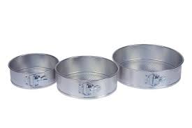 Swift Faringdon Collection Bakers Pride Springform Cake Tins Carbon Steel Sizes 18 Cm 22 Cm 26 Cm Set Of 3 Click On Springform Cake Tin Cake Tins Cake Pans