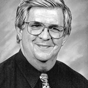 Dean Bach's Instagram, Twitter & Facebook