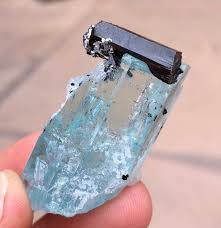 Top Quality 24 9g Gem Aquamarine Beryl W Black Tourmaline Etsy Minerals Crystals Rocks Crystals Gems And Minerals