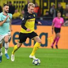 All fans from both teams can catch the action both on your pc and on their mobile devices for free in hd without any subscription or registration. Live Ticker Bvb Inter Mailand Wahnsinn Dortmund Feiert Irren Sieg Bvb