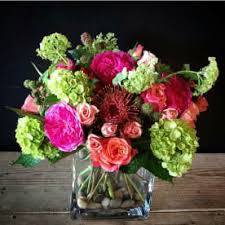 How to find a franklin, tennessee florist or flower shop to deliver flowers or gift arrangements to places near franklin, tn. Send Flowers Franklin Tn Flower Delivery Bloomnation