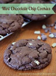 Mint Chocolate Chip Cookies Made These Using White Chocolate Chips And They Were Delicio Mint Chocolate Chip Cookies Mint Chip Cookies Chocolate Mint Cookies