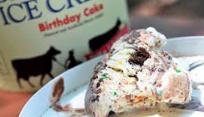 Birthday Cake Ice Cream Recipe Without Cake Mix The Ice Cream Informant Review Blue Bell Birthday Cake Yummy Cakes Ice Cream Birthday Cake Blue Bell Ice Cream