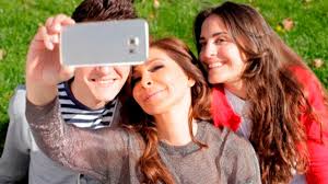 قدمت عدة أدوار على شاشة التلفزيون مثل دور سامانثا ميشيلى في المسرحية. Ø¥Ù„ÙŠØ³Ø§ Ø§Ù…Ø±Ø£Ø© Ù…Ø¹ Ù† ÙØ© ÙÙŠ ÙƒÙ„ÙŠØ¨ ÙŠØ§ Ù…Ø±Ø§ÙŠØªÙŠ