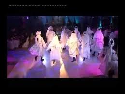 نزلت مملكة وليام بثوبها الجديد لتقدم لعروس الخليج ارقى الزفات والكوشات والدي جي في عالم الافراح جوال 0502699005 Concert