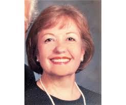 Gloria Rendon's Instagram, Twitter & Facebook