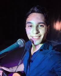 Gracias! 🙏🏾❤️ Espero que hayan disfrutado las canciones tanto como yo  disfruté de estar ahí 🙌🏻 Después de 6 meses volví a pisar un escenario!