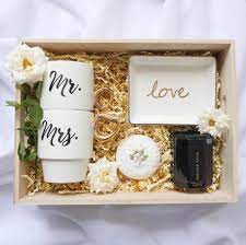 Pin De How To Gift Design The Blog Em Featured Posts From How To Gift Design The Blog Casamento Cafe Convite Padrinhos Casamento Convite Padrinhos