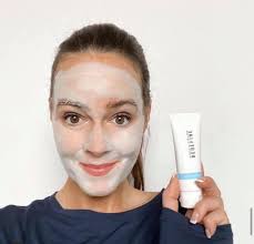 Esthetics With Emma Chocolate-Covered Strawberry Facial  Experience🍓🍫🤍🧖‍♀️ Indulge in the ultimate luxury with our limited  edition Galentine's Facial, designed to rejuvenate your skin and awaken  your senses. ✨ This decadent experience begins